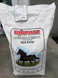 pasza-dla-koni-uniwersal-kon-wszechstronny-unipasz