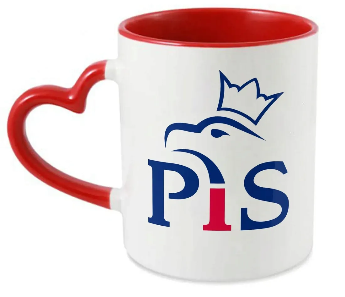 kubek-czerwone-serce-wmp-pis-2