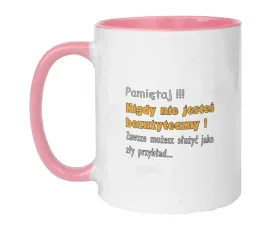 kubek-bialy-rozowe-brzegi-wmp-smieszneteksty-01