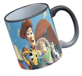 kubek-czarny-magic-fp-wmp-toy-story-08-prezent