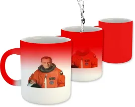 kubek-czerwony-magiczny-igp-tusk-06