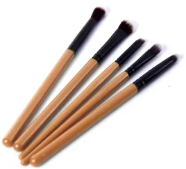 zestaw-pedzelkow-do-makijazu-oczu-do-cieni-blendowania-eyelinera-5szt