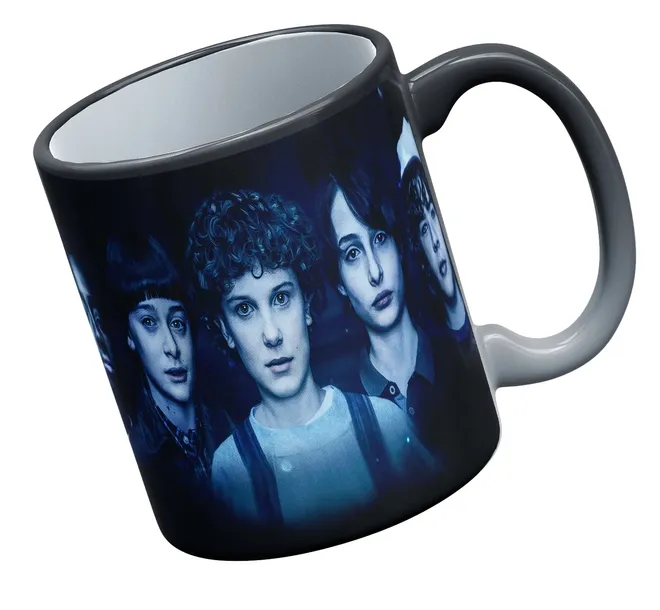 kubek-czarny-magic-fp-jmp-stranger-things7-prezent