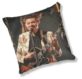 poduszka-fullprint-jmp-harry-styles3-prezent