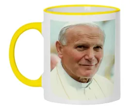 kubek-bialy-zolte-brzegi-jmp-jpii-03
