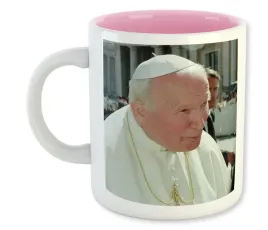 kubek-bialy-rozowe-dno-jmp-jpii-09