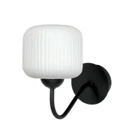 kinkiet-scienny-czarny-klosz-szklany-bialy-15-403-belinda