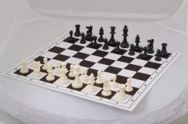 zestaw-szachowy-10-x-szachownica-plastikowa-z-figurami-i-1x-szachy-demo