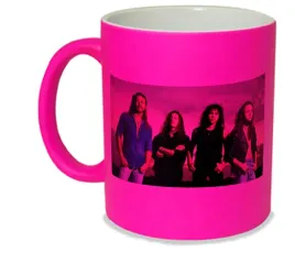 kubek-neon-rozowy-prezent-imp-metallica-04