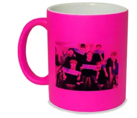 kubek-neon-rozowy-prezent-imp-kpop-04