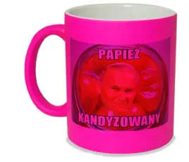 kubek-neon-rozowy-prezent-imp-papiez-02