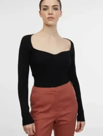 czarny-sweter-damski-orsay-xs
