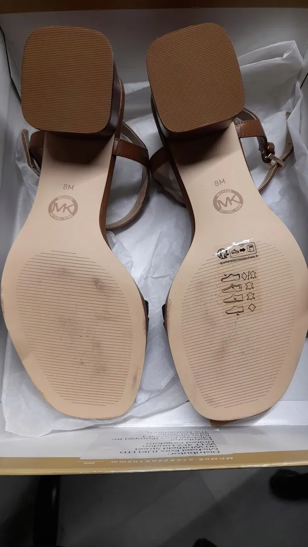 michael-michael-kors-mandy-sandaly-385