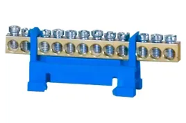 listwa-ochronna-15-modulowa-15x16mm2-niska-podstawa-niebieska