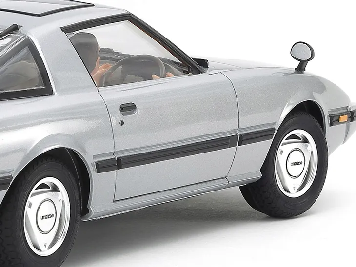 mazda-savanna-rx-7-model-24375-tamiya-kod-producenta-24375
