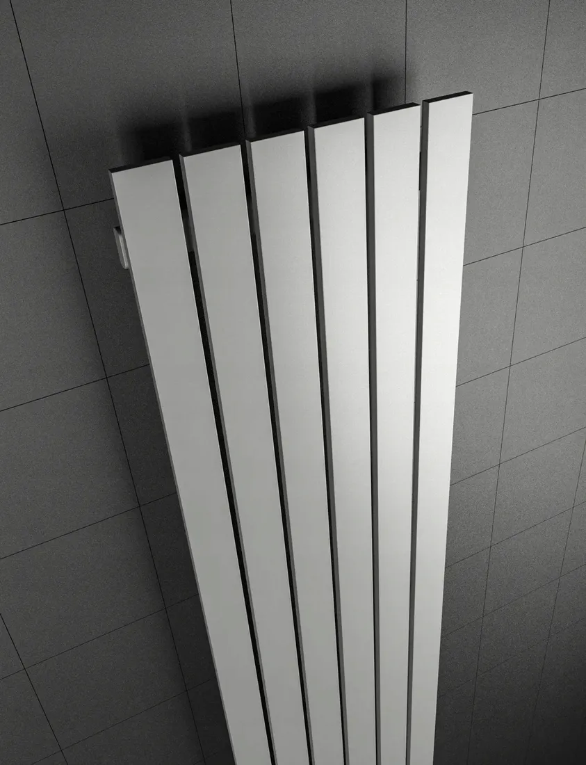 grzejnik-dekoracyjny-panelowy-180x45-srebrny