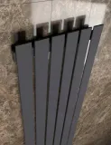 grzejnik-dekoracyjny-panel-140x45-grafit-sposob-podlaczenia-dolne