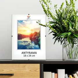 antyrama-plexi-18x24-cm-foto-ramka-na-zdjecie-dyplom-plakat
