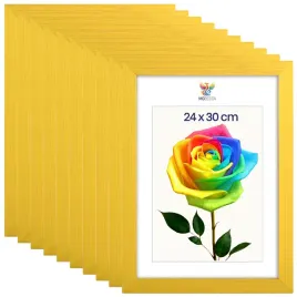 zestaw-10-szt-ramek-na-zdjecia-24-x-30-cm-zoltych-drewnianych