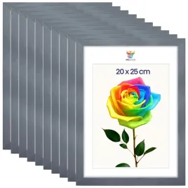 zestaw-10-szt-ramek-na-zdjecia-20-x-25-cm-szarych-drewnianych