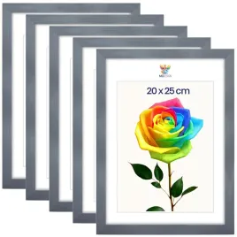 zestaw-5-szt-ramek-na-zdjecia-20-x-25-cm-szarych-drewnianych