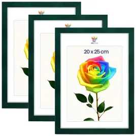 zestaw-3-szt-ramek-na-zdjecia-20-x-25-cm-zielonych-drewnianych