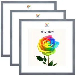 zestaw-3-szt-ramek-na-zdjecia-30-x-30-cm-szarych-drewnianych