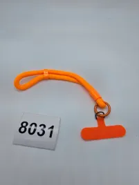 smycz-do-telefonu-na-nadgarstek-za-plecki-8031