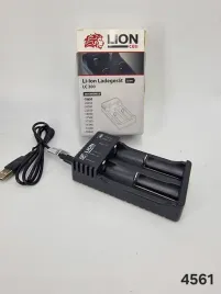ladowarka-do-baterii-akumulatorkow-lion-4561-24