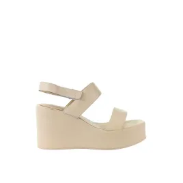skorzane-bezowe-sandaly-damskie-na-koturnie-goe-tt2n4230-36