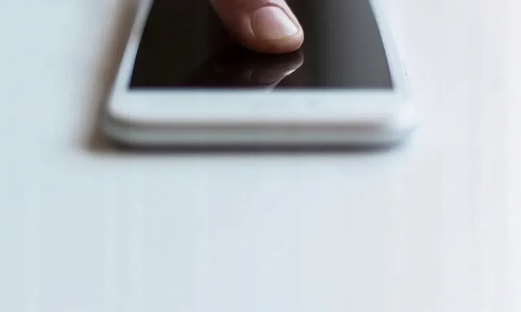 szklo-3mk-caly-ekran-apple-iphone-12-mini-waga-z-opakowaniem-0-1-kg