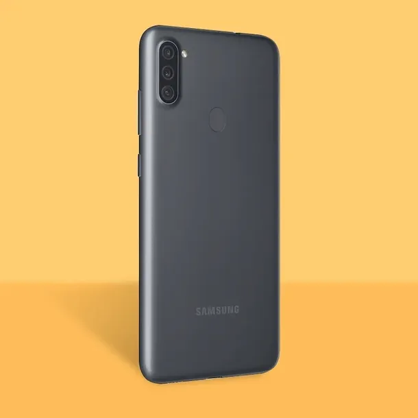 samsung-galaxy-a10-black-ladowarka-gratis-opcje-sim-dual-sim