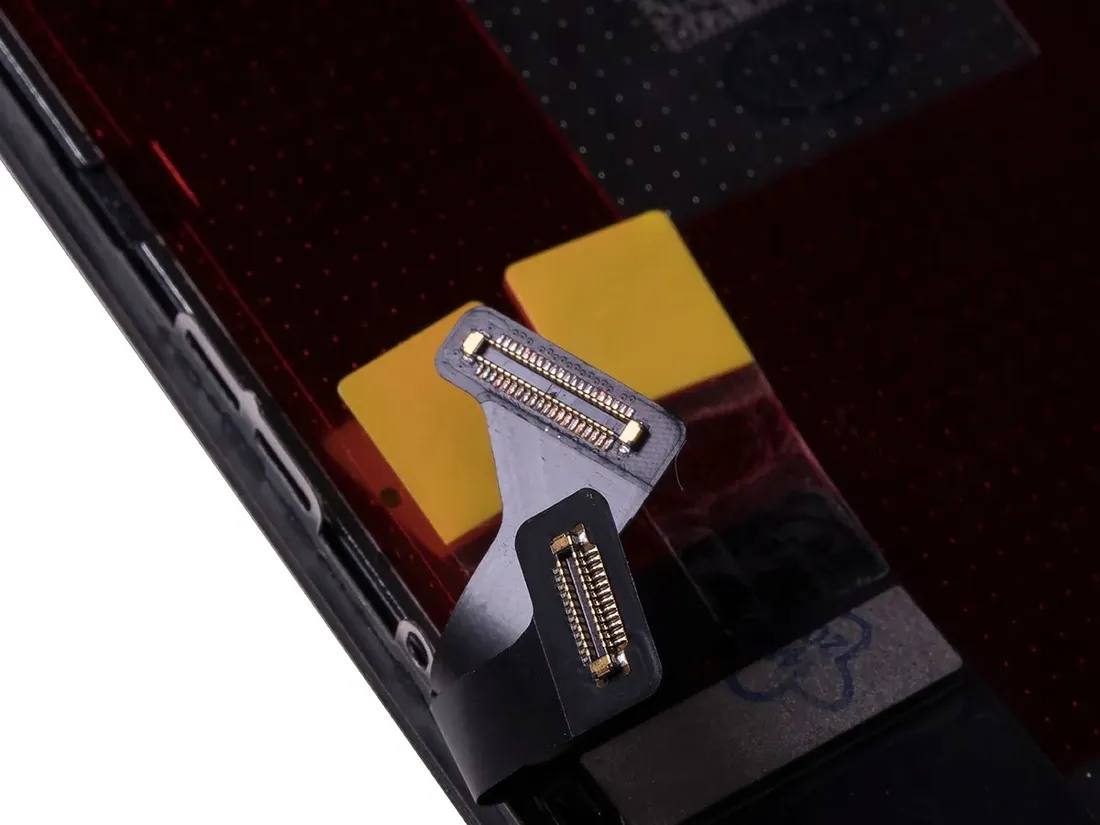 wys-lcd-ekran-dot-iphone-7-czarny-org-material