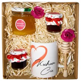 zestaw-konfitura-kubek-miod-dzien-mamy-matki-box