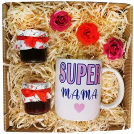 zestaw-prezentowy-kosz-dla-mamy-super-mama-wzory