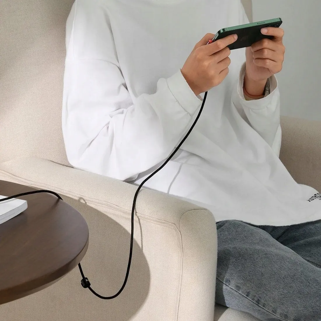 kabel-boczny-usb-lightning-1m-czerwony-stan-nowy