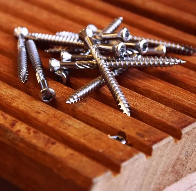 nierdzewne-wkrety-tarasowe-do-tarasow-deski-4x50-stan-nowy-rodzaj-wkrety