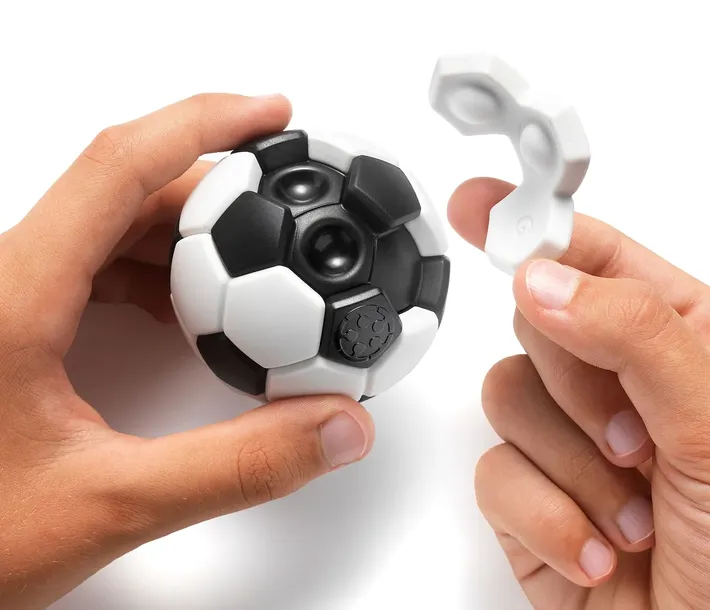 smart-games-gra-logiczna-plugand-play-ball-eng-wersja-jezykowa-gry-niezalezna-jezykowo