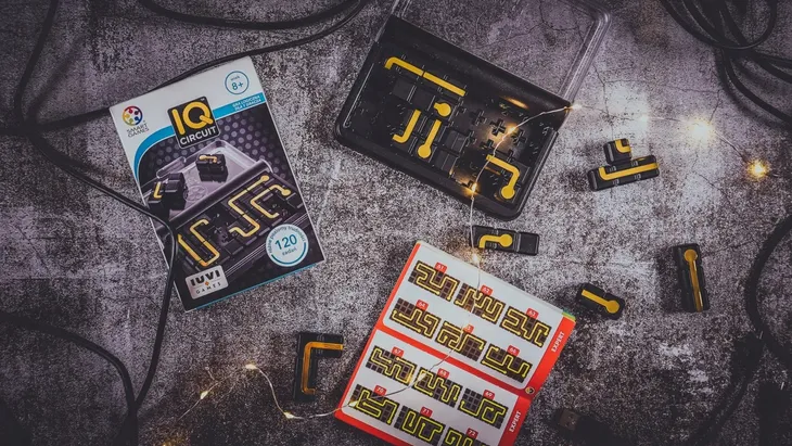 smart-games-iq-circuit-gra-logiczna-pl-wersja-jezykowa-gry-polska