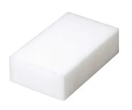 magiczna-gabka-do-czyszczenia-auta-usuwa-plamy-brud-moc