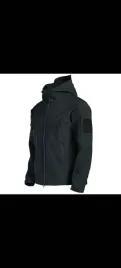 softshell-meski-czarny-wodoodporny-survival-wojsko