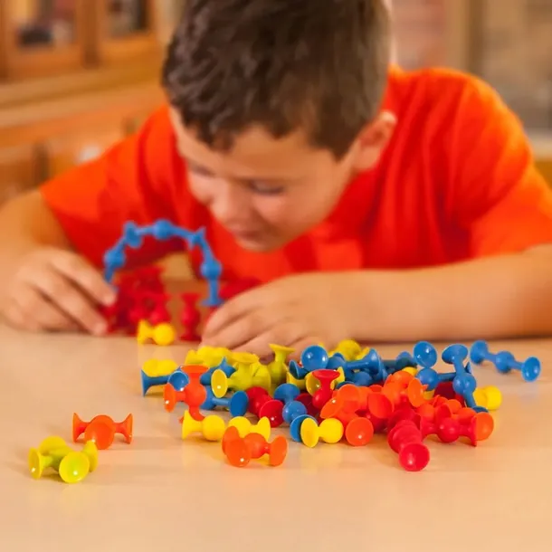 fat-brain-klocki-przyssawki-mini-squigz-75-el