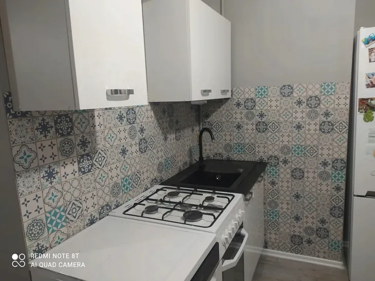 patchwork-panele-scienne-3d-okladzina-pcv-blue-mat-gama-kolorystyczna-odcienie-szarosci-i-srebra