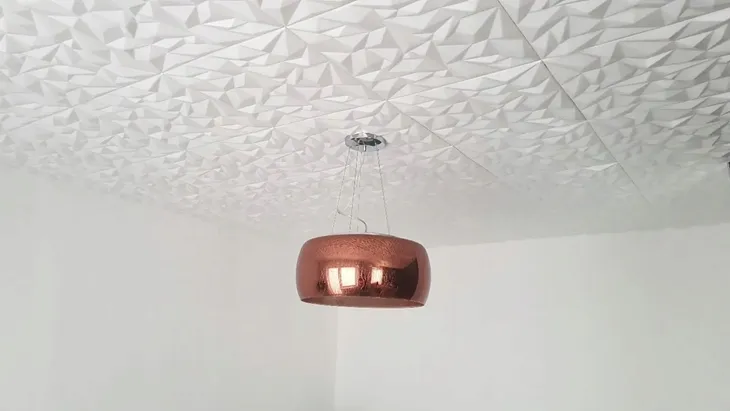 ametyst-panele-scienne-biale-kasetony-sufitowe-3d-material-tworzywo-sztuczne