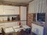 panele-scienne-3d-kamien-pcv-natural-stone-slate-gama-kolorystyczna-odcienie-zoltego-i-zlota