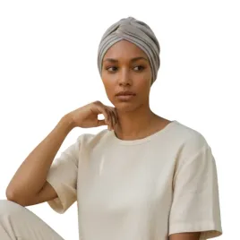 elegancki-turban-damski-blanca-piaskowa-takze-po-chemioterapii-uniwersalna