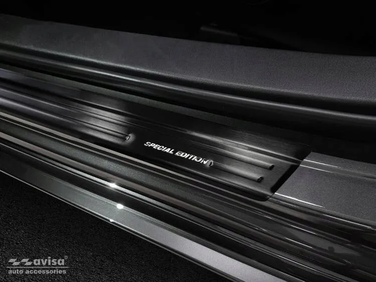 nakladki-progowe-do-mazda-3-hatchback-stal