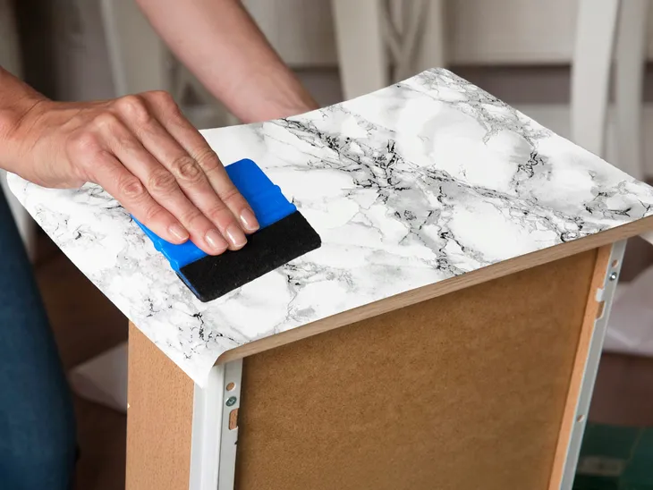 samoprzylepna-okleina-meblowa-marmur-bialo-czarny-na-regal-komode-45x990-stan-nowy-kod-produktu-d021-045-0990s