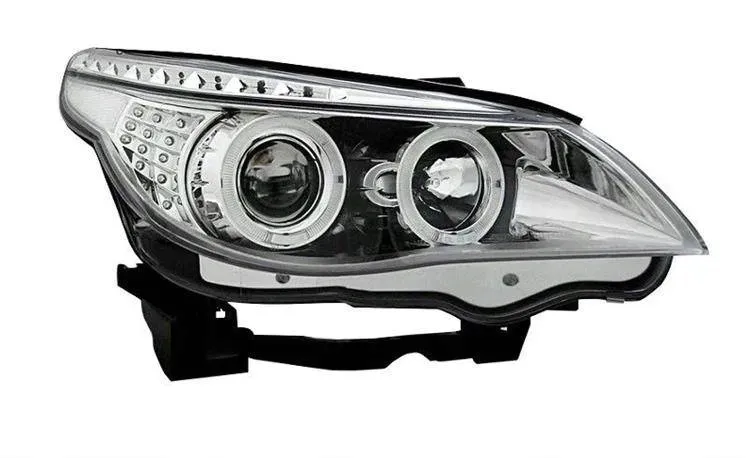 reflektory-przednie-bmw-e60-e61-ringi-led