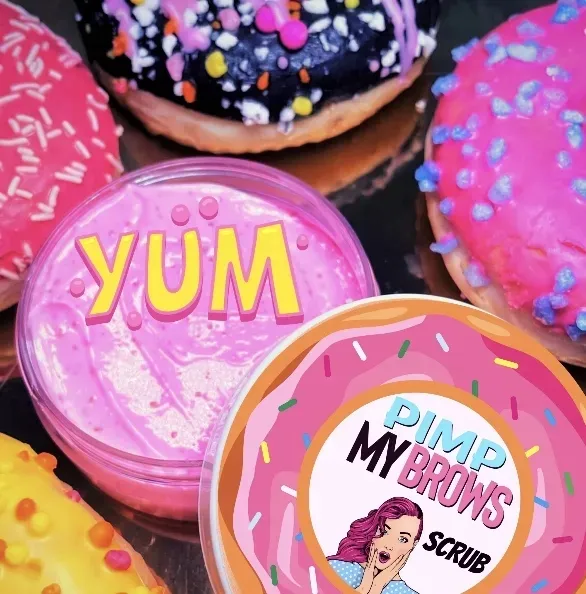 peeling-do-brwi-pimp-my-brows-scrub-marka-magnitica-lashes